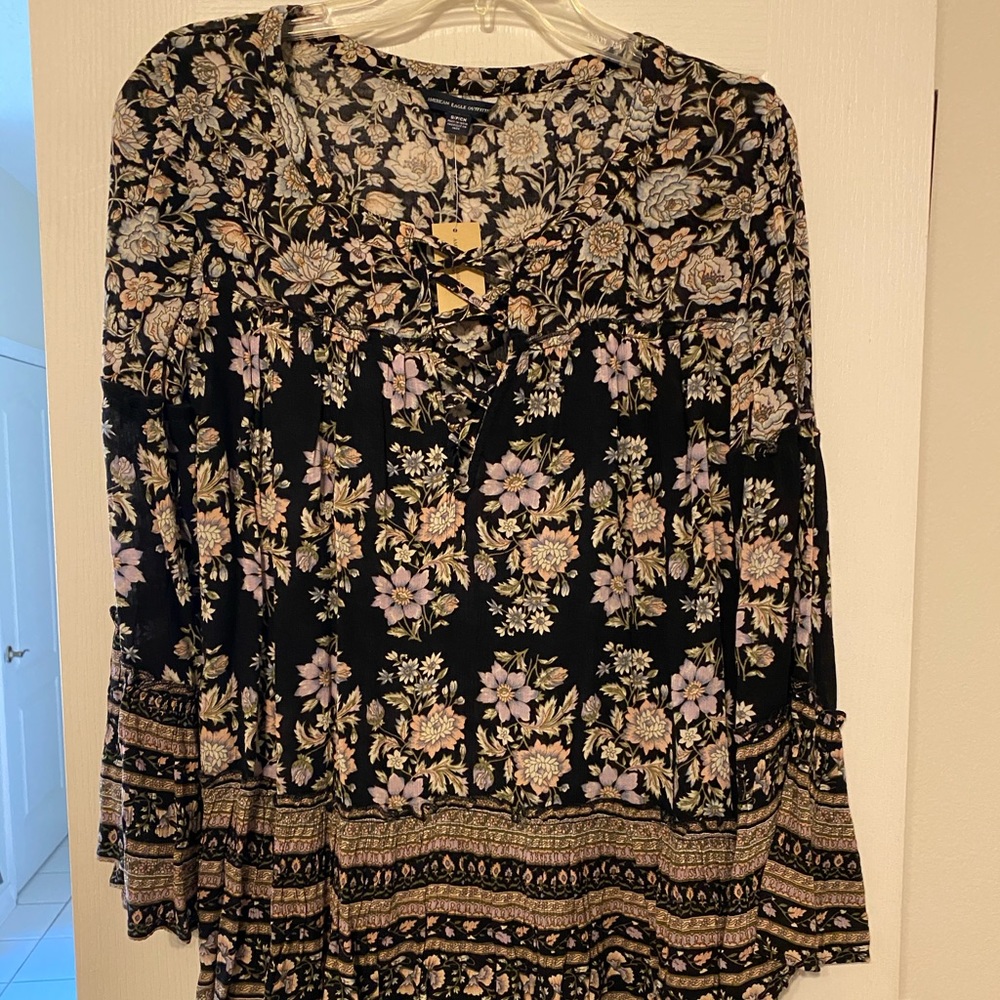 American Eagle Top